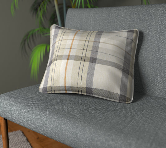 Cairngorm Oatmeal Piped Cushion