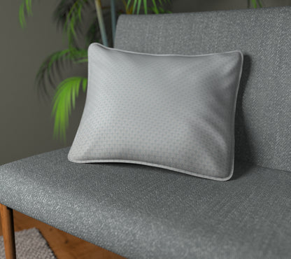 Luxor Cloud Piped Cushion