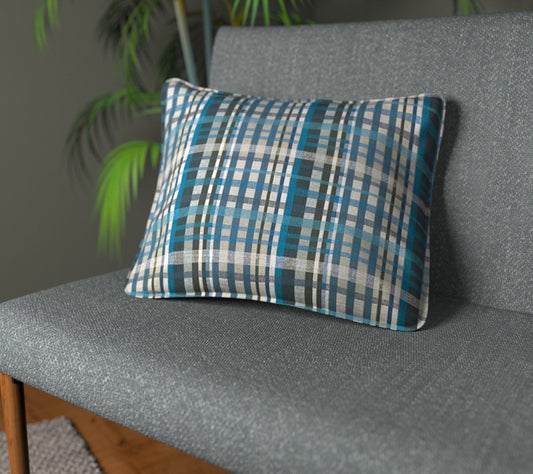 Oxley Danube Piped Cushion