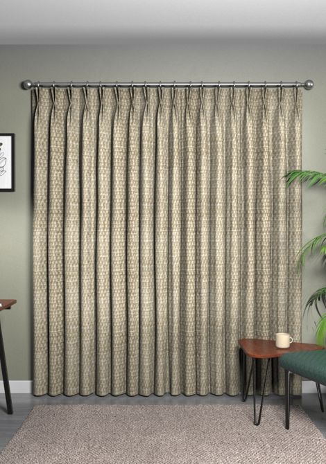 DCLO232018 SANDERSON23 DOUBLE PLEAT